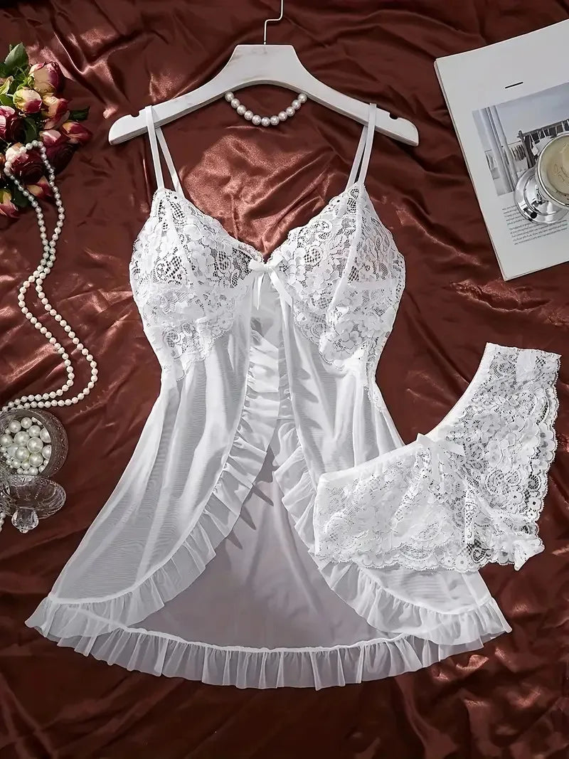 Un ensemble de chemise de nuit