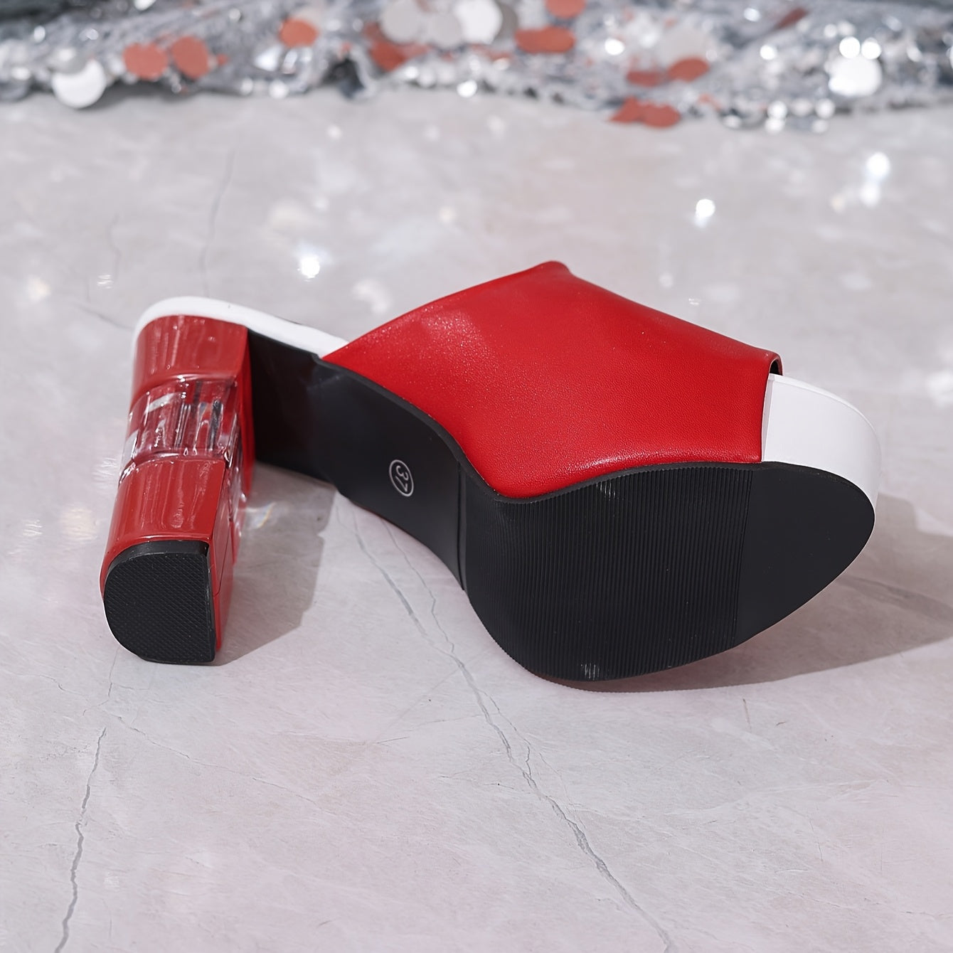 1 paire de sandales élégantes à talons hauts et épais pour femme