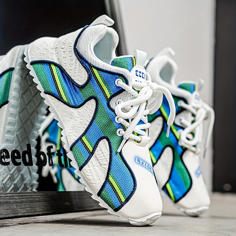 Les chaussures de sport décontractées légères à lacets
