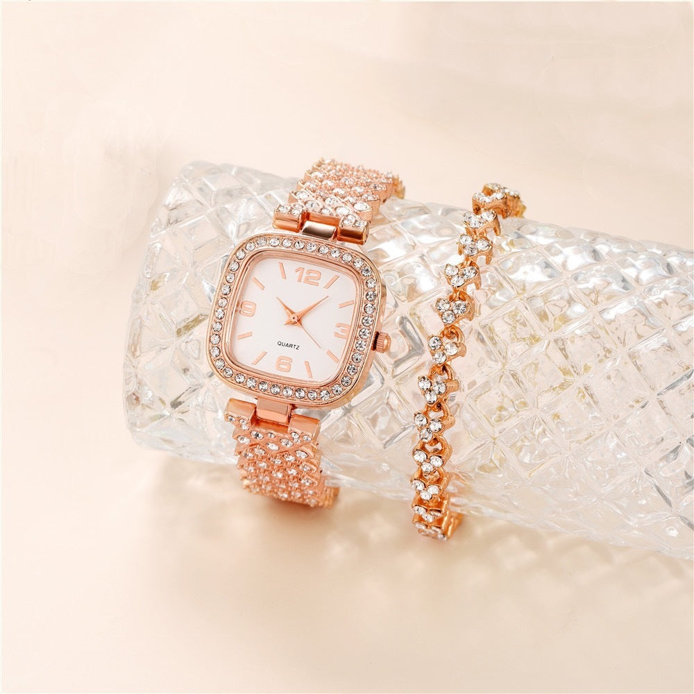 Petite montre carrée en diamant avec le bracelet ROSE