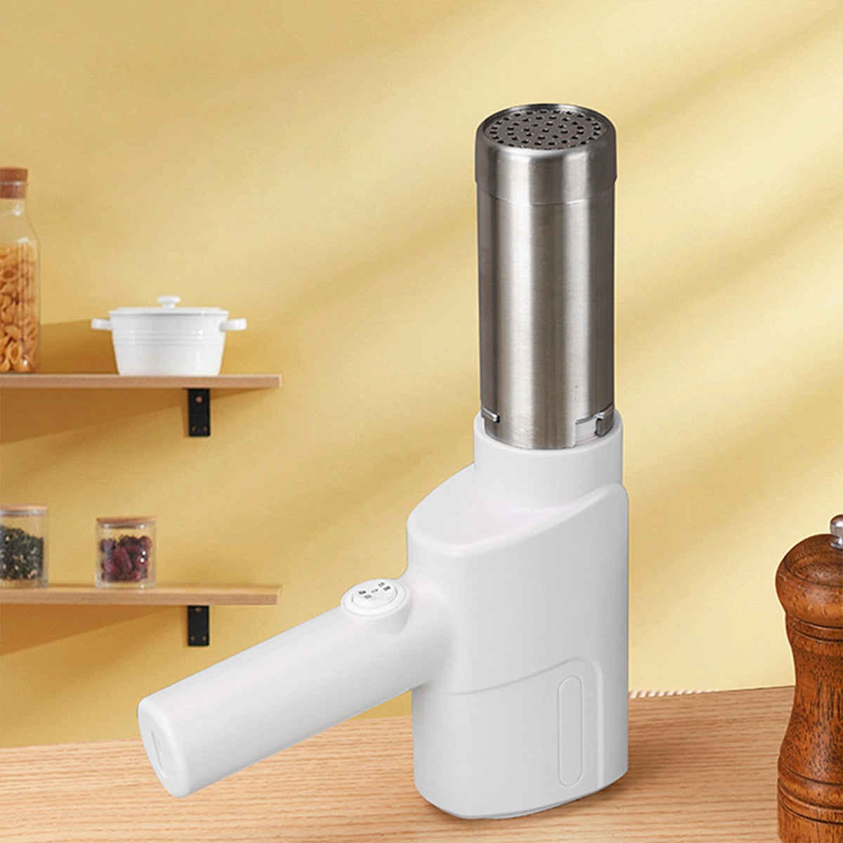 Une machine à pâtes électrique