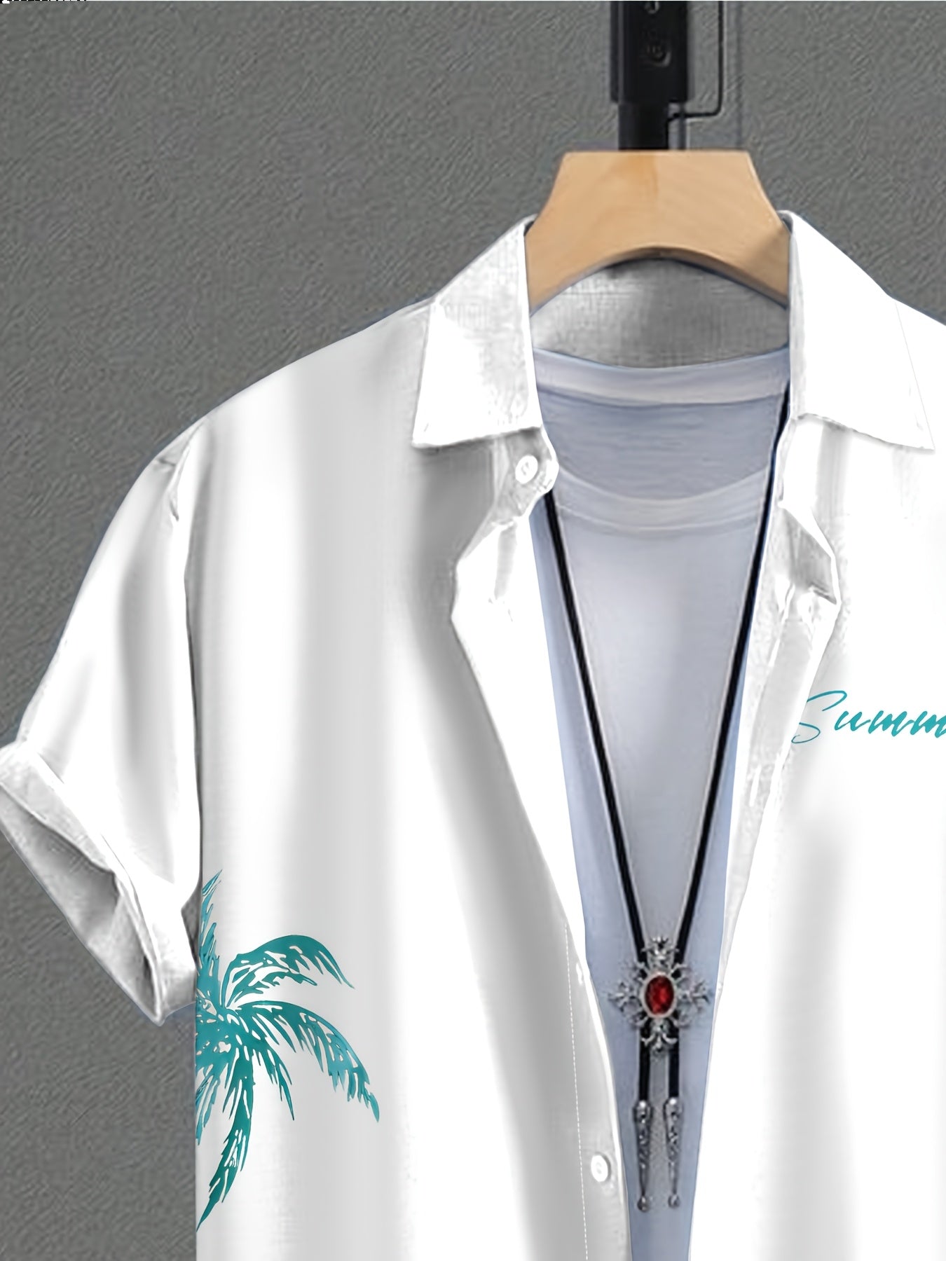 Ensemble chemise à manches courtes imprimée et short