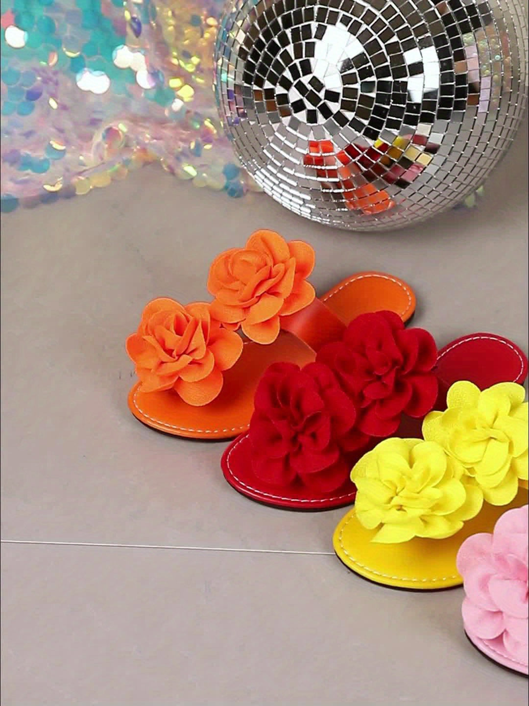 Sandales plates élégantes à fleurs pour femmes