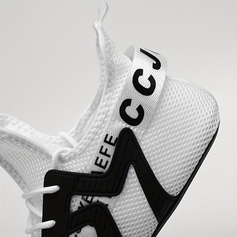 Chaussures de marche légères en maille