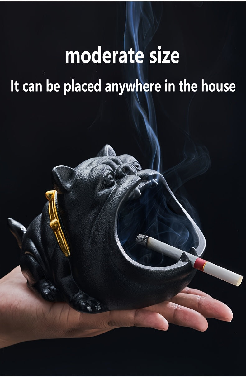 Cendrier en porcelaine en forme de chien