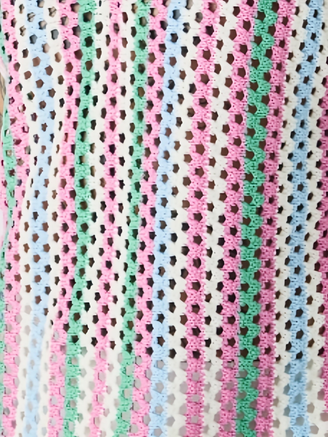 Gilet ajouré au crochet