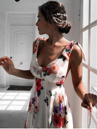 Robe  élégante sans manches à fleurs