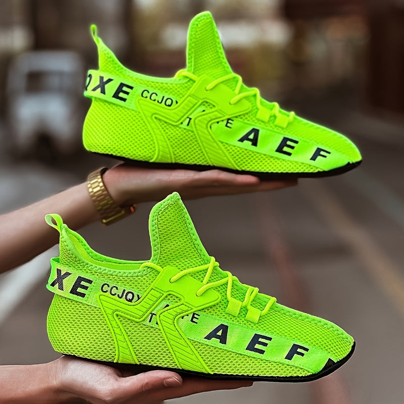 Chaussures de marche légères en maille