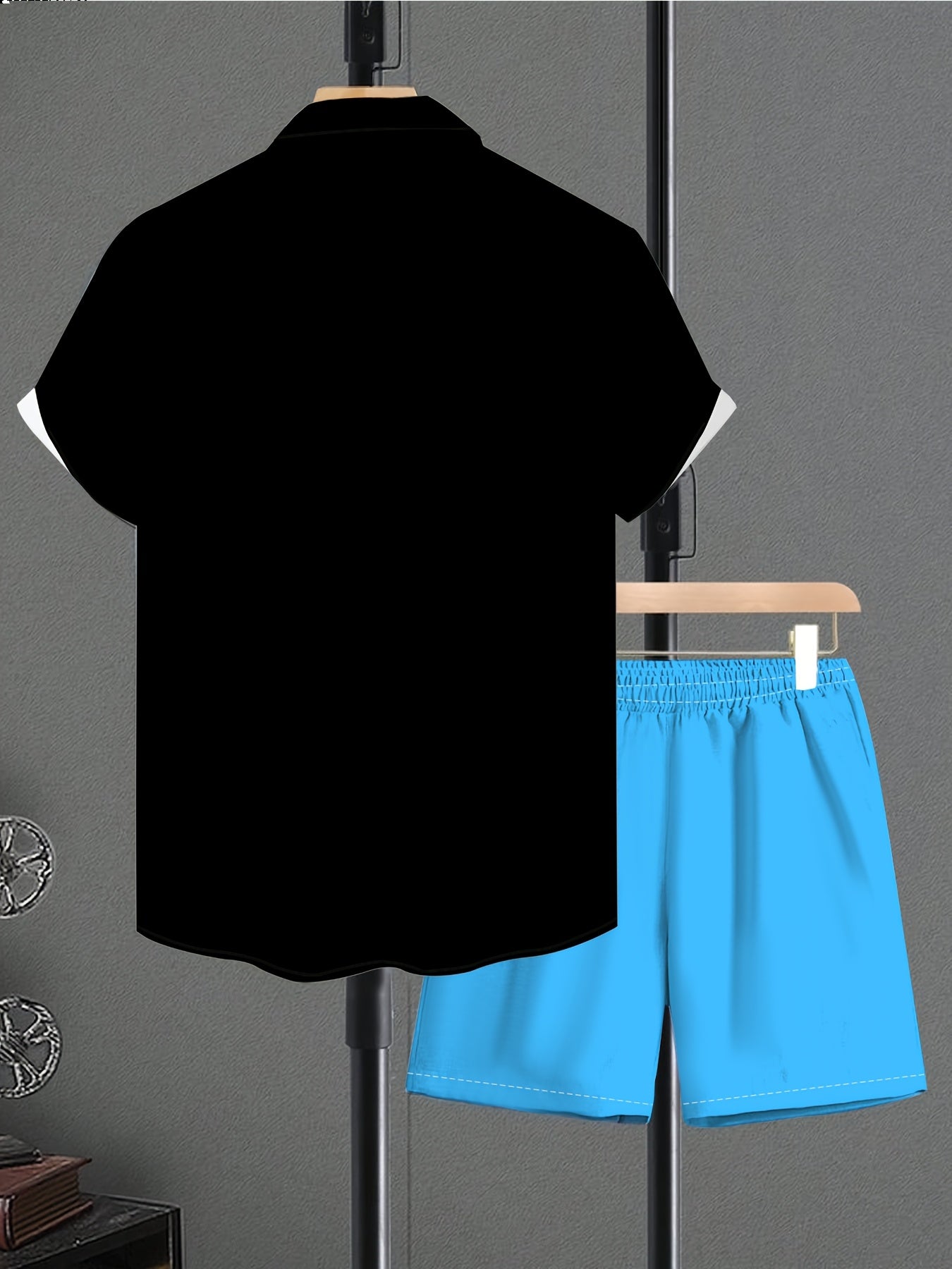 Ensemble chemise à manches courtes imprimée et short