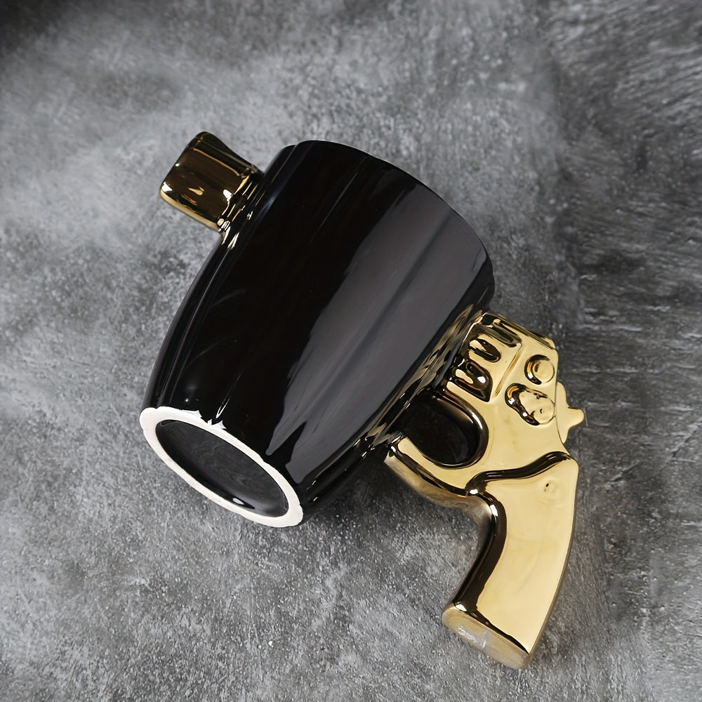 Mug en céramique en forme de pistolet (1 pièce)