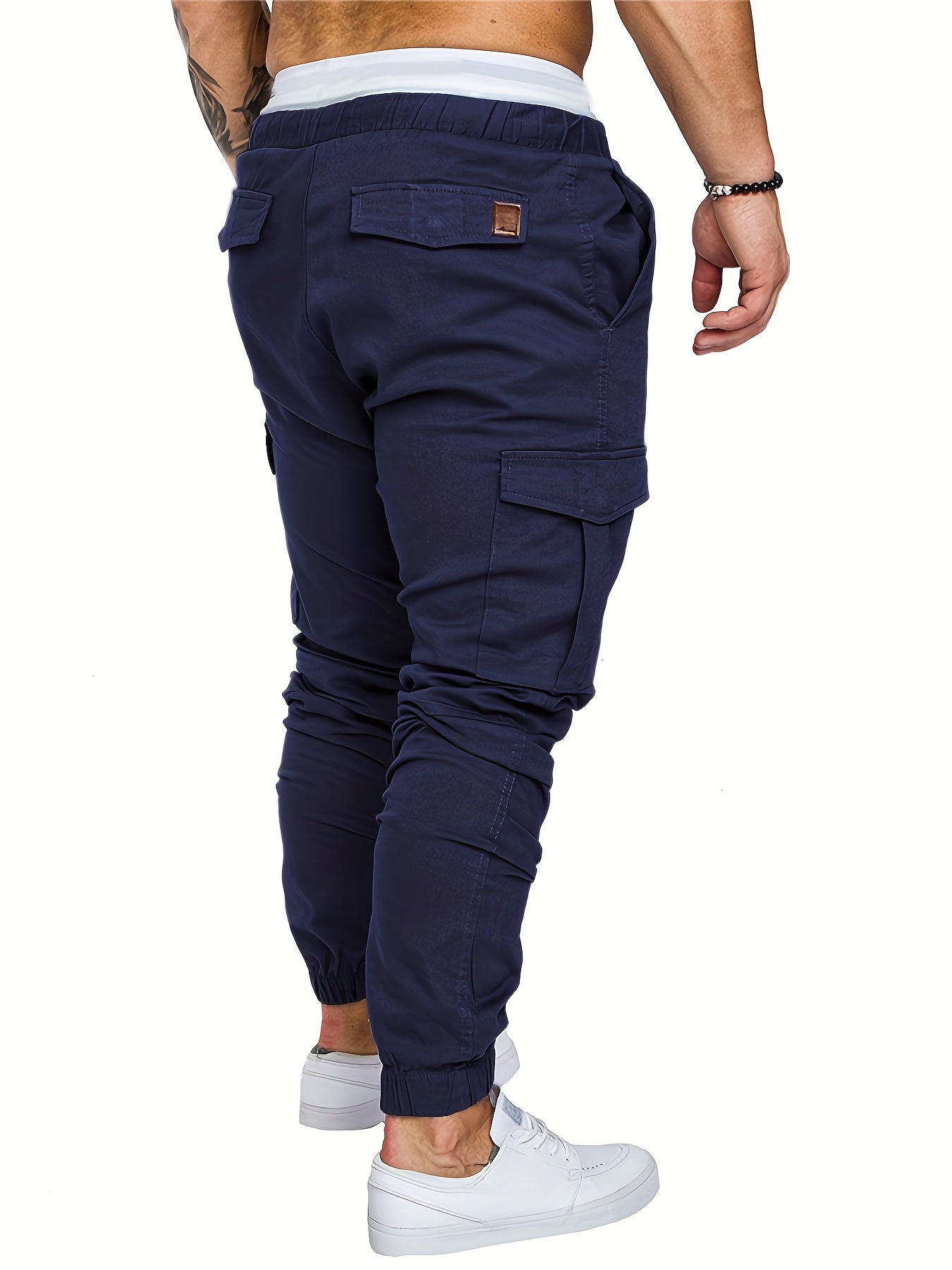 Pantalon cargo robuste pour homme avec design multi-poches, taille réglable