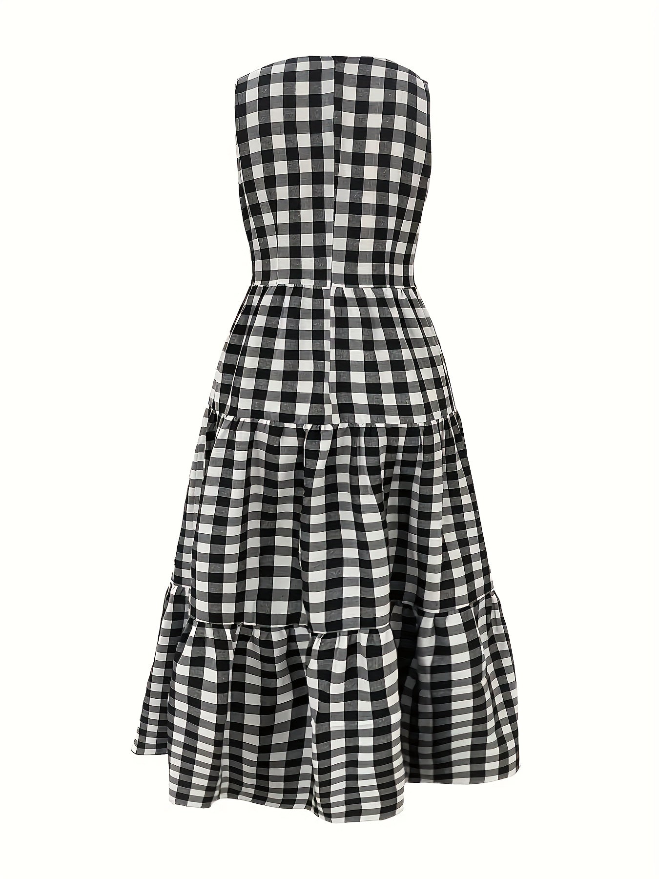 Découvrez l'élégance intemporelle avec cette robe d'été à carreaux