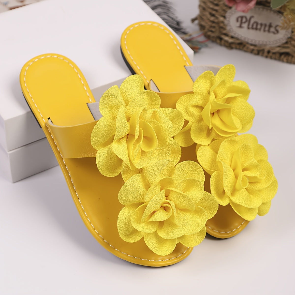 Sandales plates élégantes à fleurs pour femmes