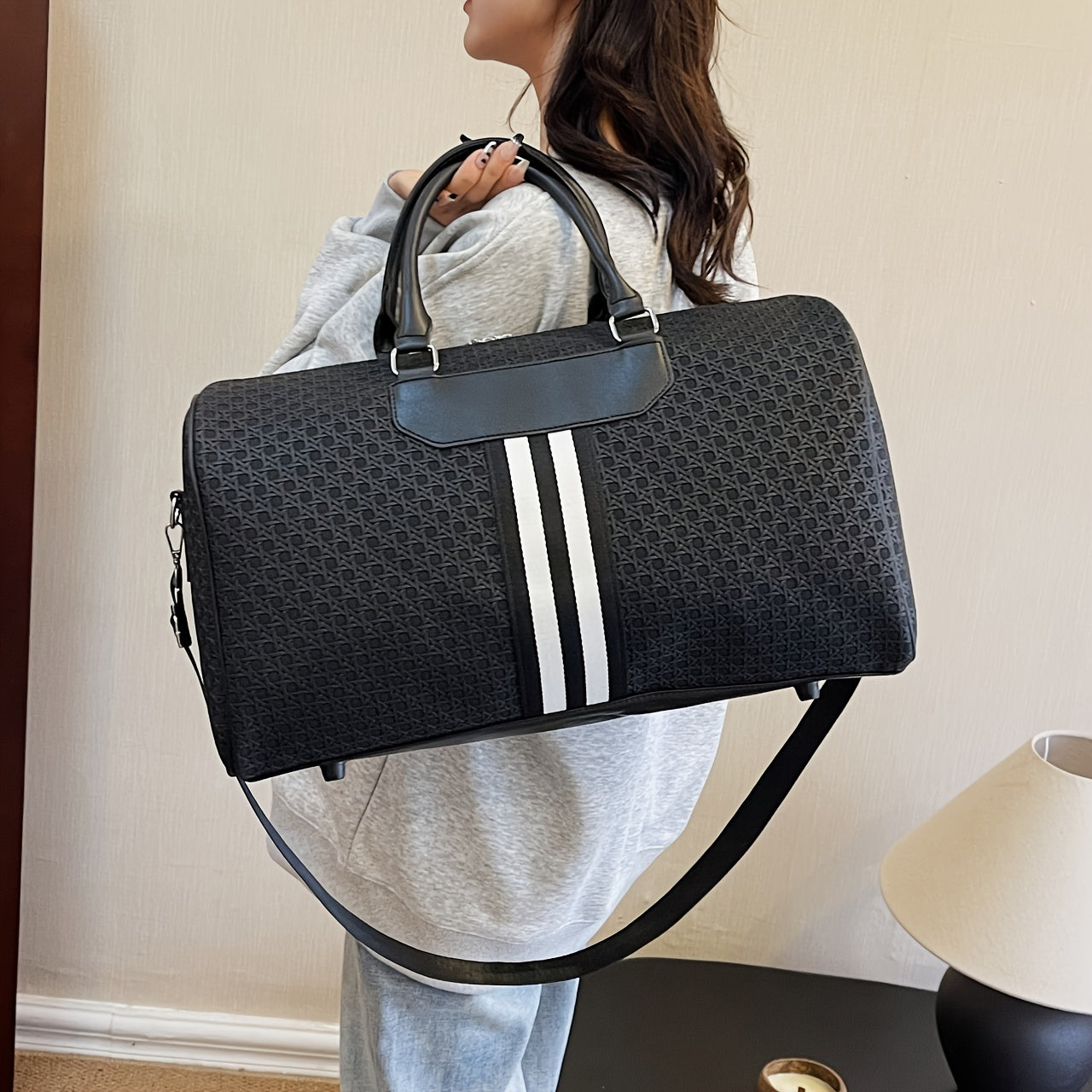 Sac de voyage élégant en PU grande capacité, sac fourre-tout multifonctionnel pour le week-end