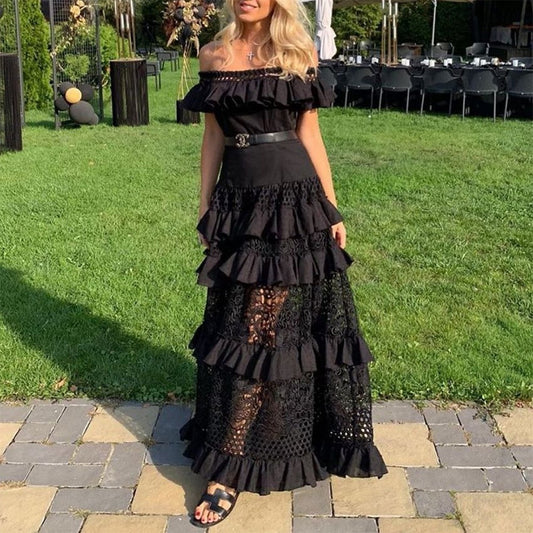 Robe  en dentelle à épaules dénudées et à volants - Topdecheztop.fr