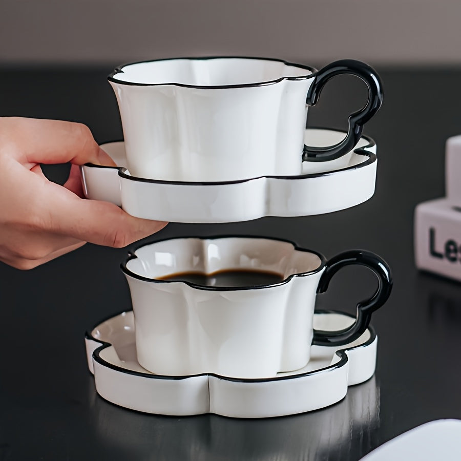 Ensemble tasse et soucoupe à café en céramique minimaliste nordique