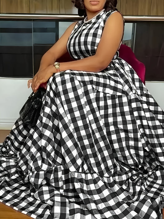Découvrez l'élégance intemporelle avec cette robe d'été à carreaux