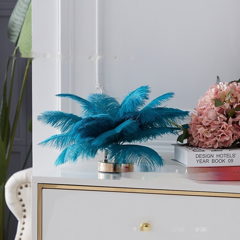 Lampe de table décorative en plumes véritables, douce et tactile