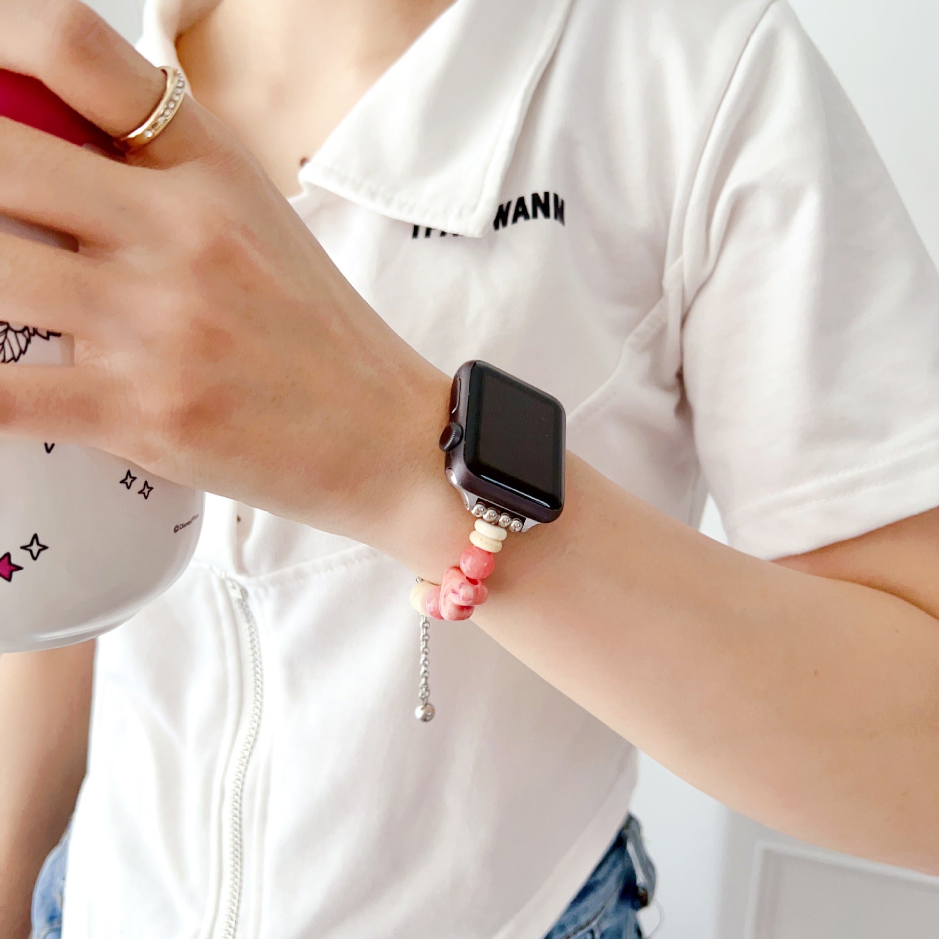 Bracelet de perles en forme de cœur d'amour