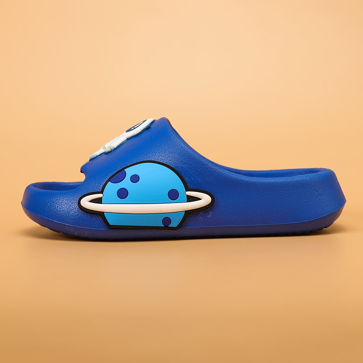 Boys' Cartoon Astronaut Slippers - Casual Cute Minimalist EVA Slip-On Sandals for Home & Outdoor - Breathable Lightweight Non-Slip for Children 14 and Under - Topdecheztop.fr