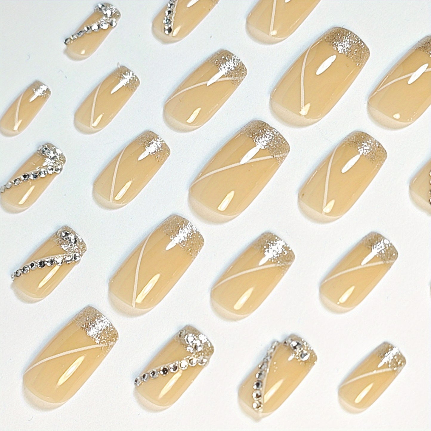 24 faux ongles carrés nude