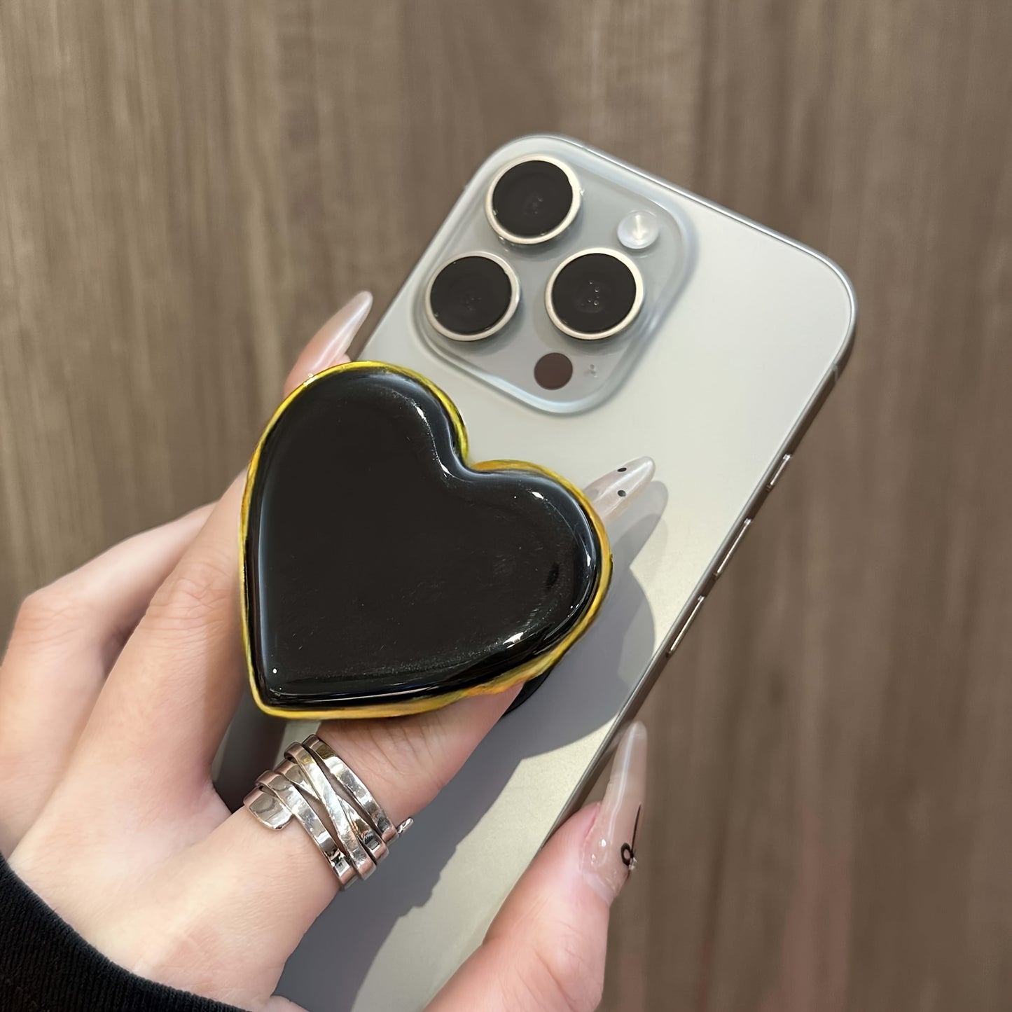 Support  de téléphone en forme de cœur