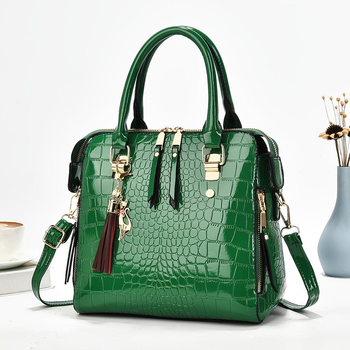 Découvrez ce sac à main tendance qui allie style et polyvalence