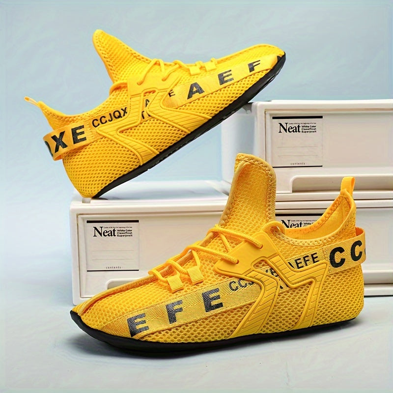 Chaussures de marche légères en maille