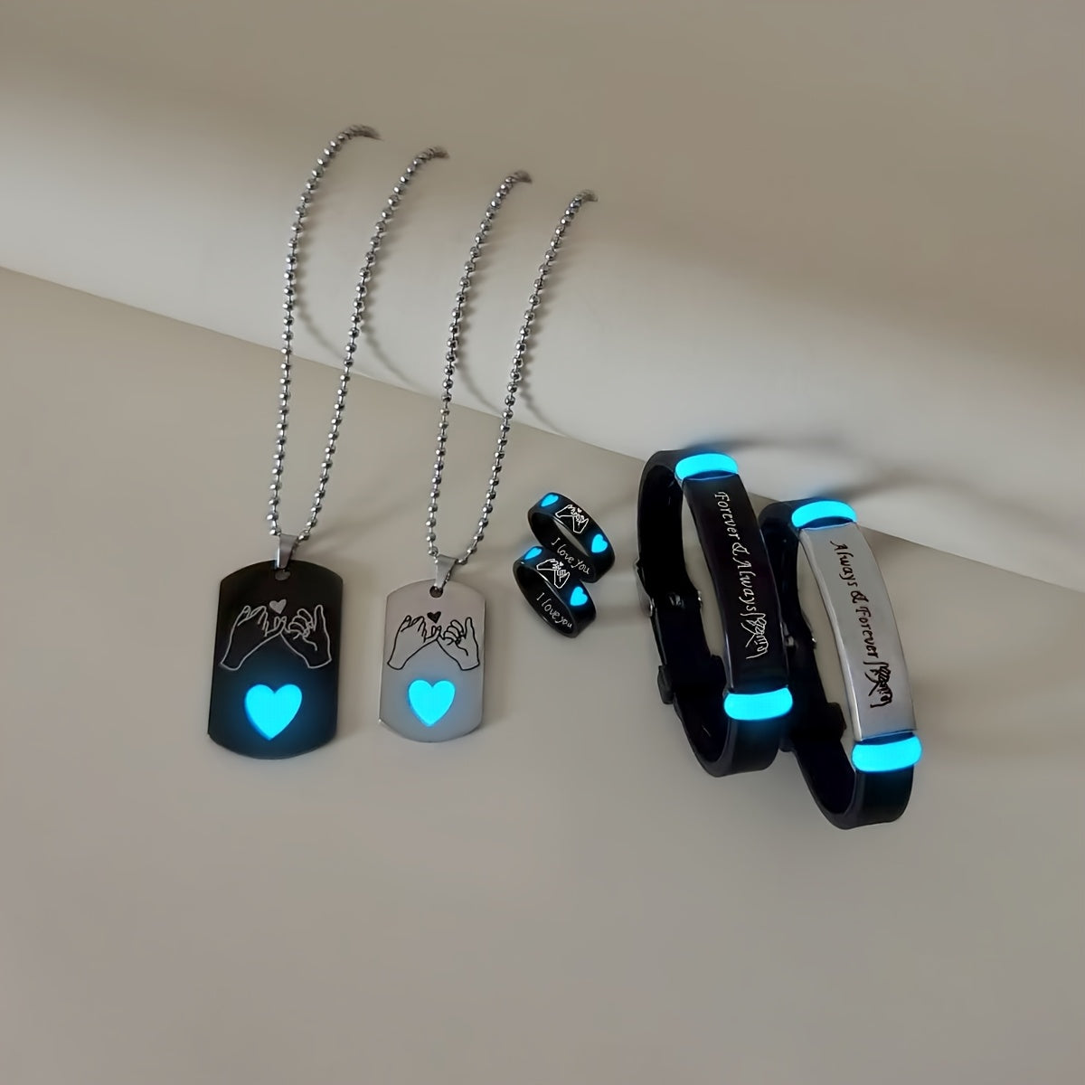 Ensemble de 6 PCS lumineux en forme de cœur, colliers, bracelets et bagues en acier inoxydable pour couples