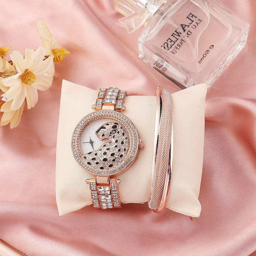 Montre Quartz Strass Motif Léopard Pleine de Diamants