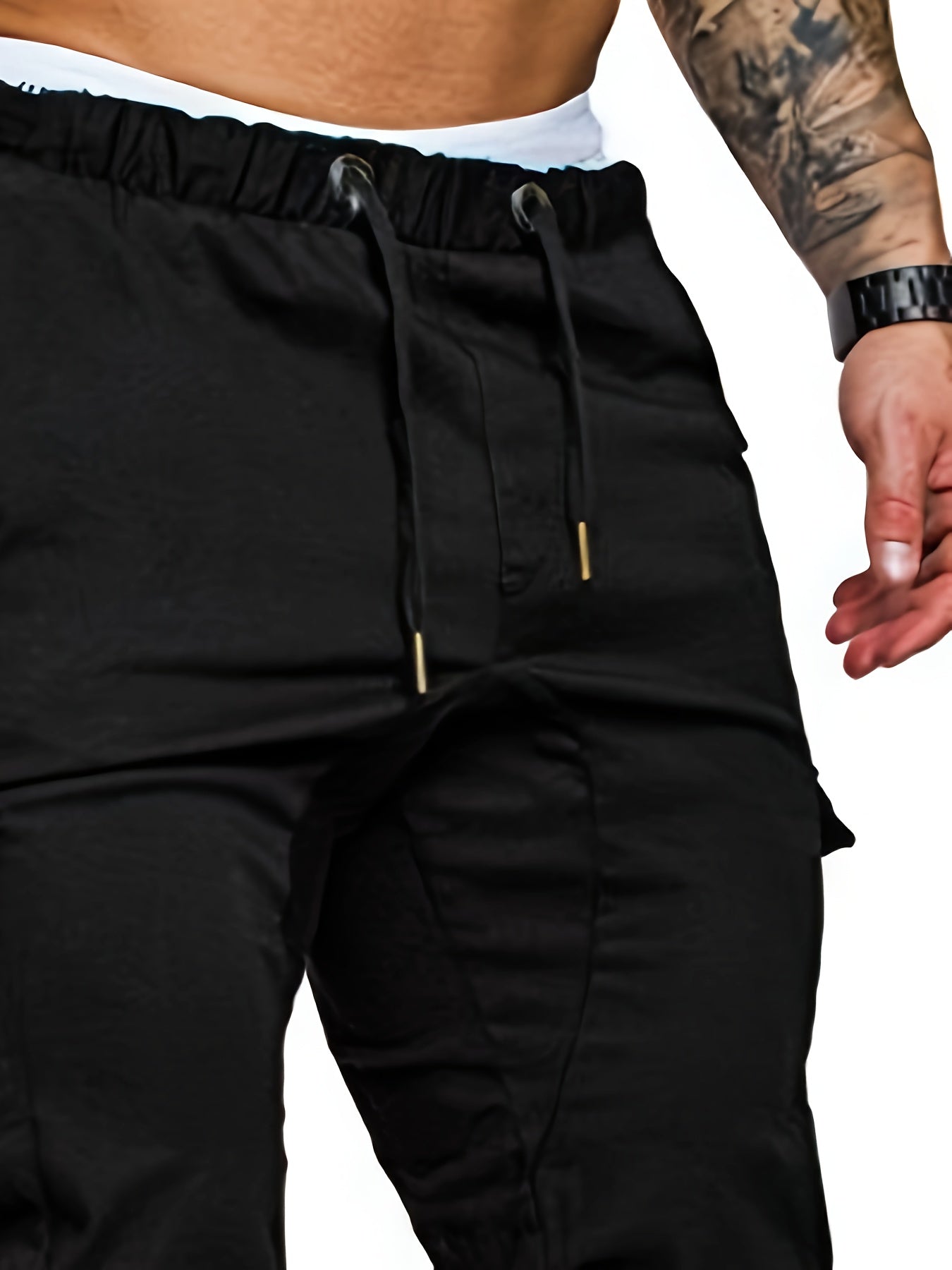 Pantalon cargo robuste pour homme avec design multi-poches, taille réglable