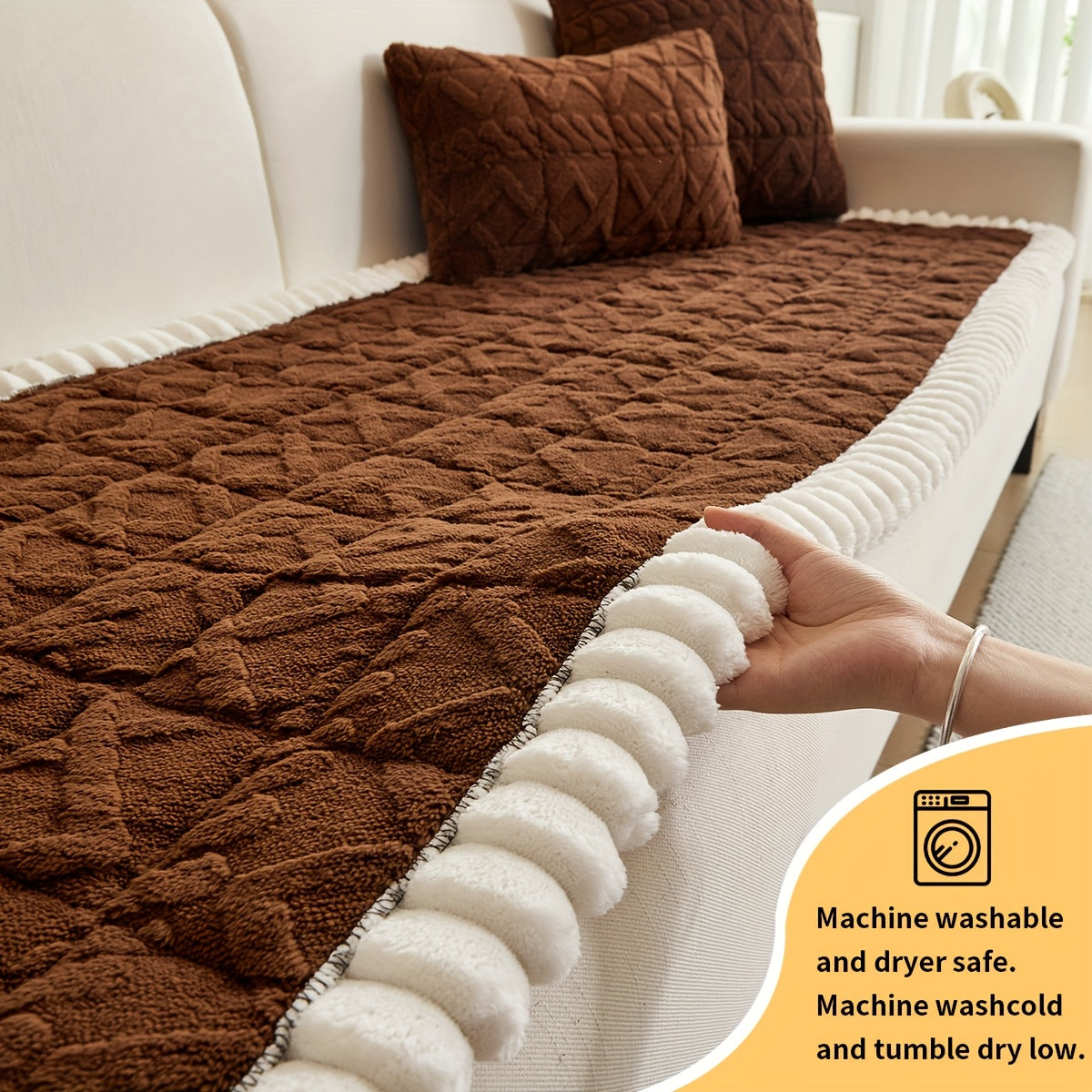 Coussin de canapé matelassé doux (1 pièce), housse de canapé épaisse en polyester pour plus de chaleur en automne et en hiver, décoration intérieure adaptée aux canapés 2, 3 ou 4 places.