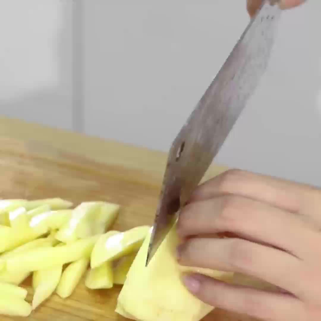 Trancheuse à pommes de terre et coupe-frites en acier inoxydable 49 grilles