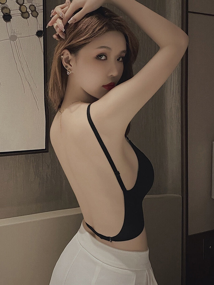 Soutien-gorge push-up dos nu en forme de U pour femme, avec bretelles et coussinets, idéal pour les petites poitrines.