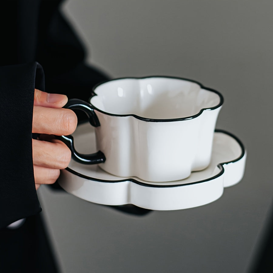 Ensemble tasse et soucoupe à café en céramique minimaliste nordique