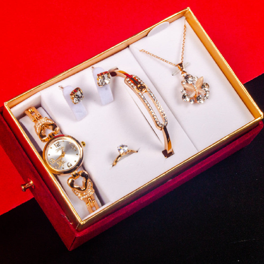 Coffret cadeau  avec montre, bracelet, collier et boucles d'oreilles