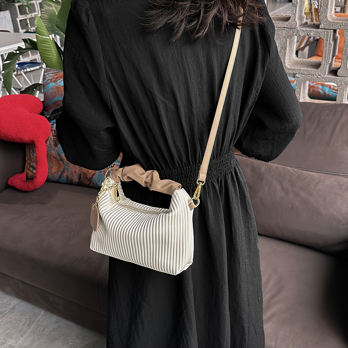 Pochette de soirée plissée tendance pour femme - Topdecheztop.fr