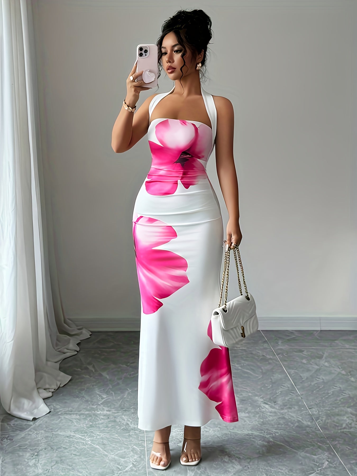 Robe d'été sans manches à imprimé floral, coupe cintrée