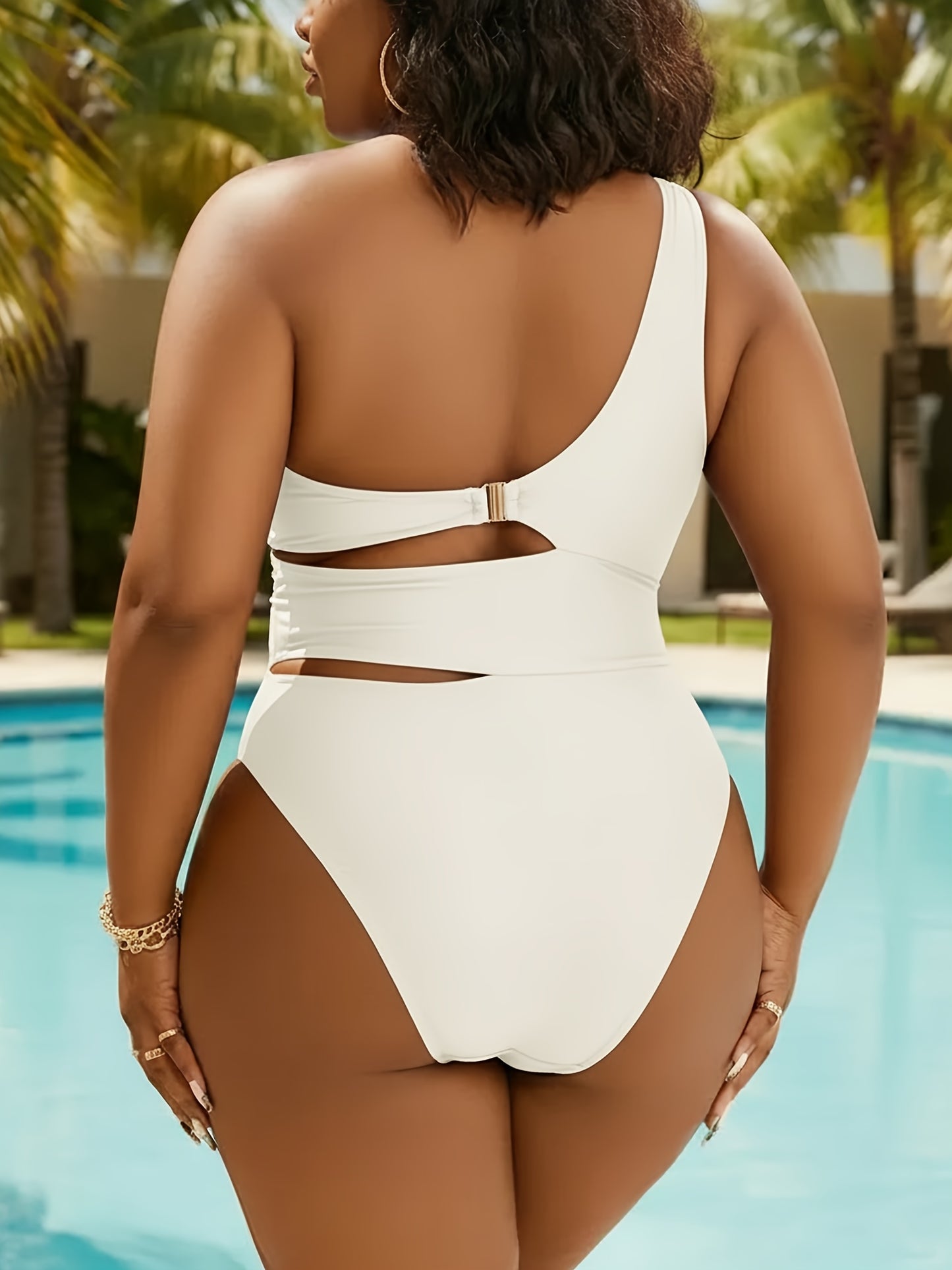 Maillot de bain une pièce noir sexy à une épaule dénudée pour femme