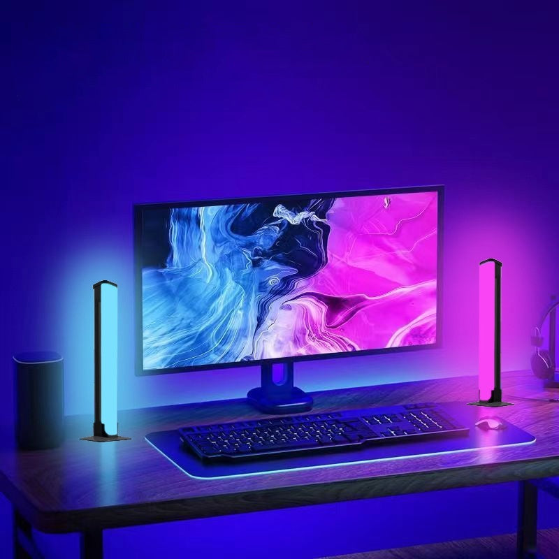Lampe de bureau synchrone avec rythme musical sur le même écran et commande vocale