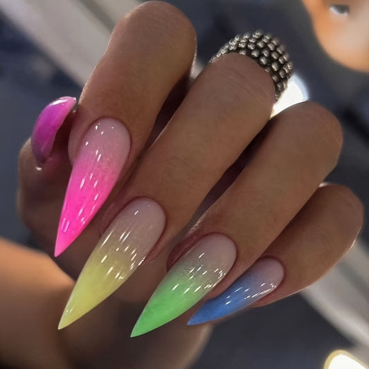 Lot de 24 faux ongles longs en amande