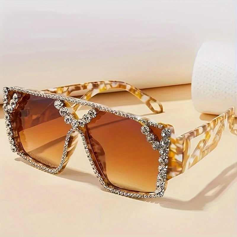 Lunettes de mode surdimensionnées carrées en strass 1