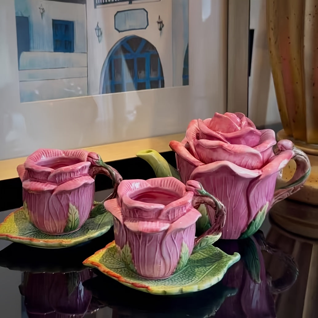 Service à thé en céramique peinte à la main