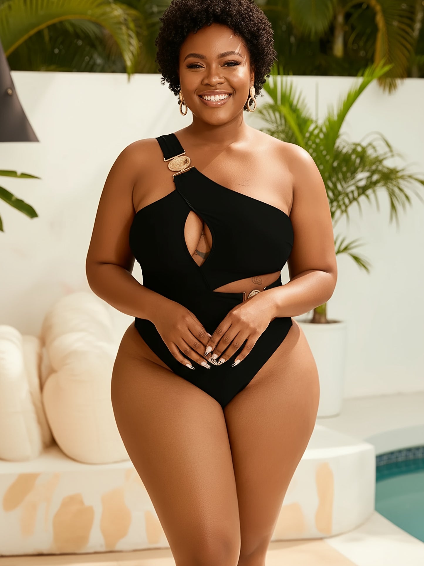 Maillot de bain une pièce noir sexy à une épaule dénudée pour femme