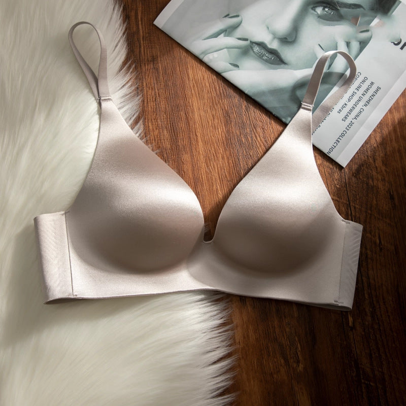 Lingerie  en satin minimaliste uni pour femme, décolleté en V profond