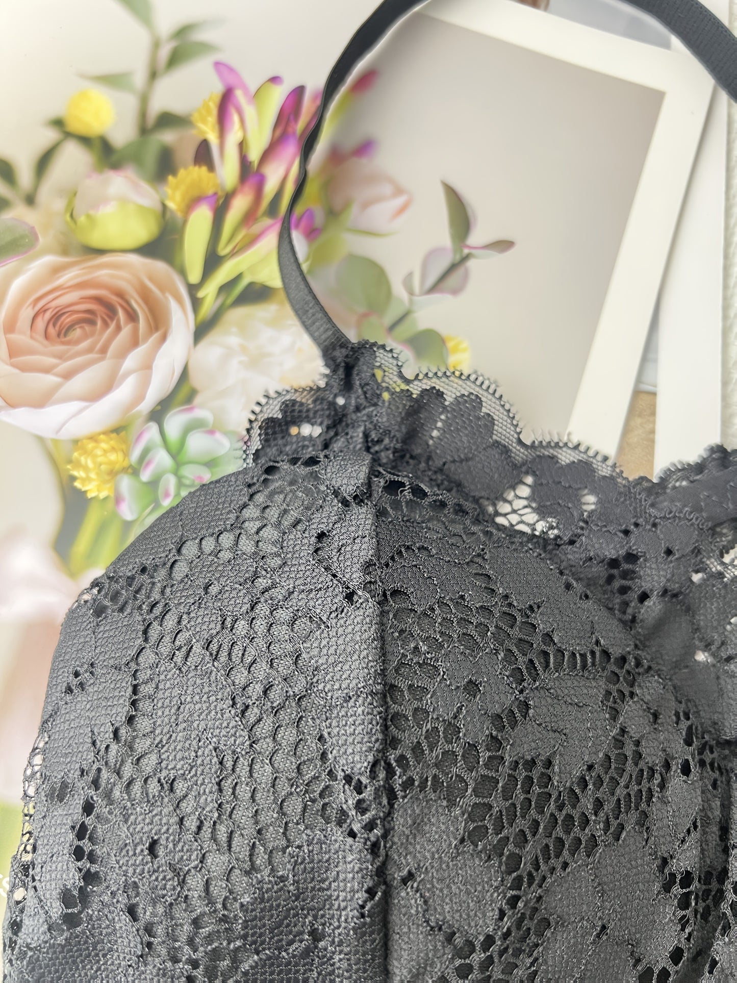 Soutien-gorge en dentelle  pour femme - Sans armatures, confort optimal