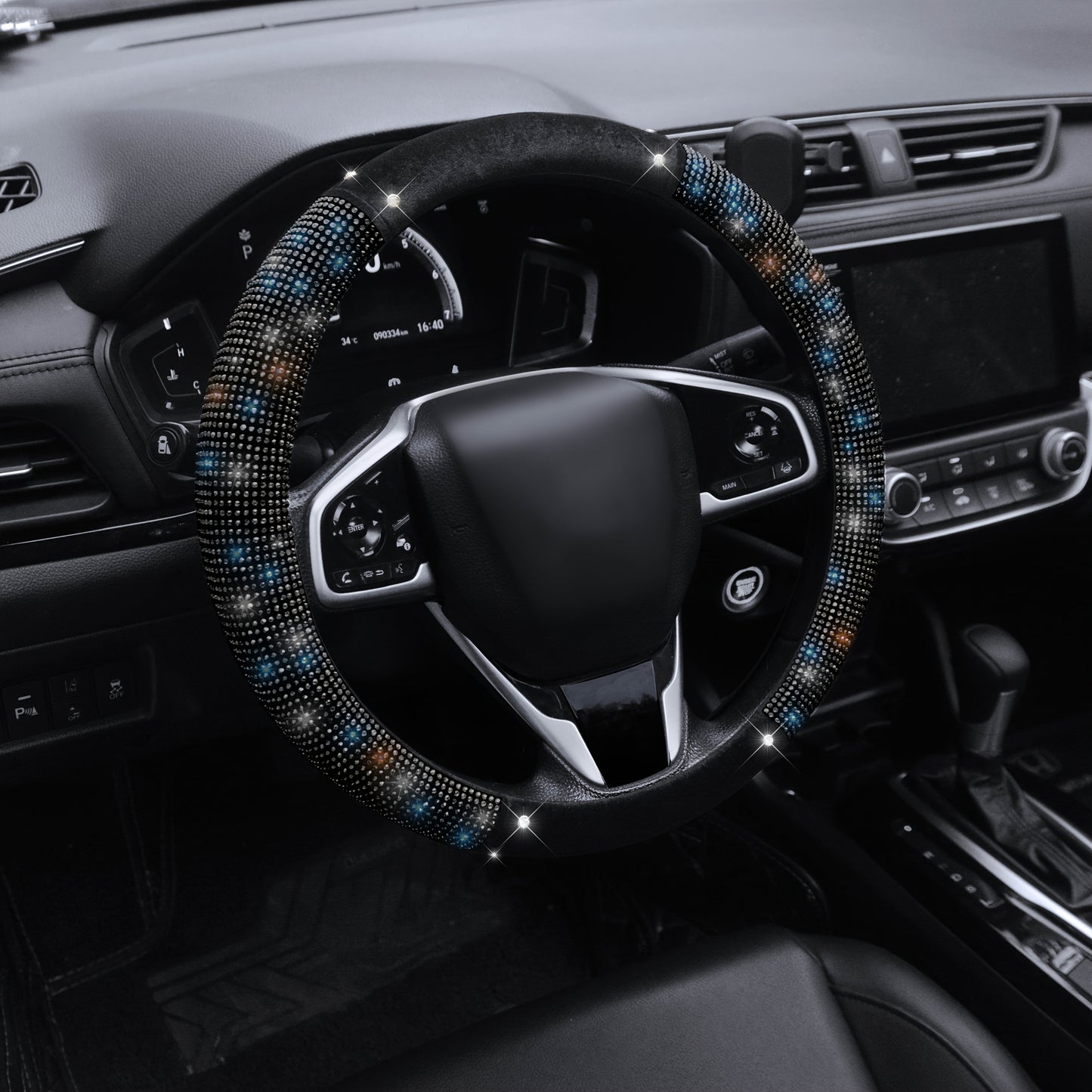 Transformez votre intérieur automobile avec cette housse de volant ornée de diamants