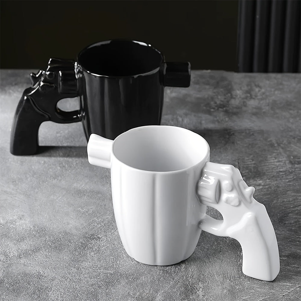 Mug en céramique en forme de pistolet (1 pièce)