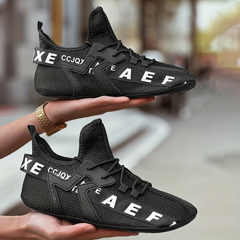 Chaussures de marche légères en maille