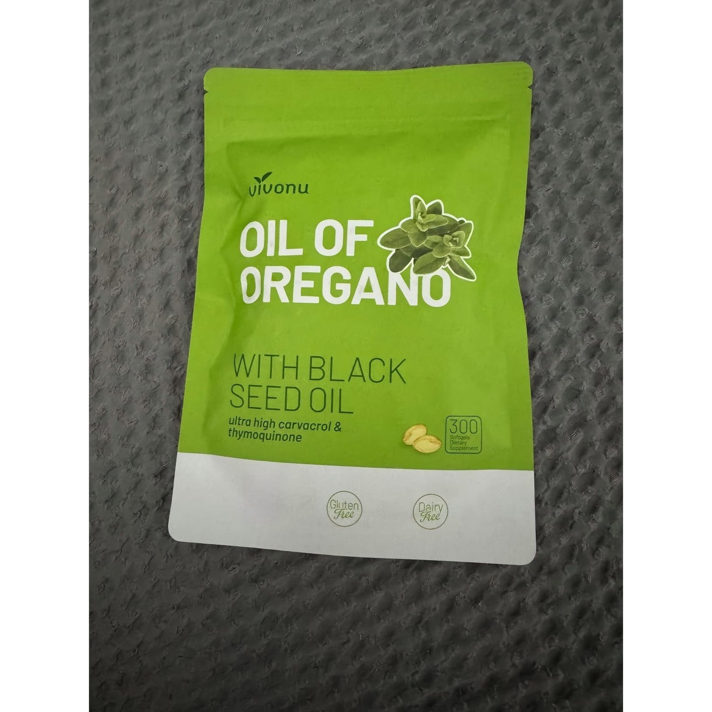 VIVONU Oil of Oregano - Huile d'Origan & Graines Noires - Carvacrol & Thymoquinone - 300 Gélules